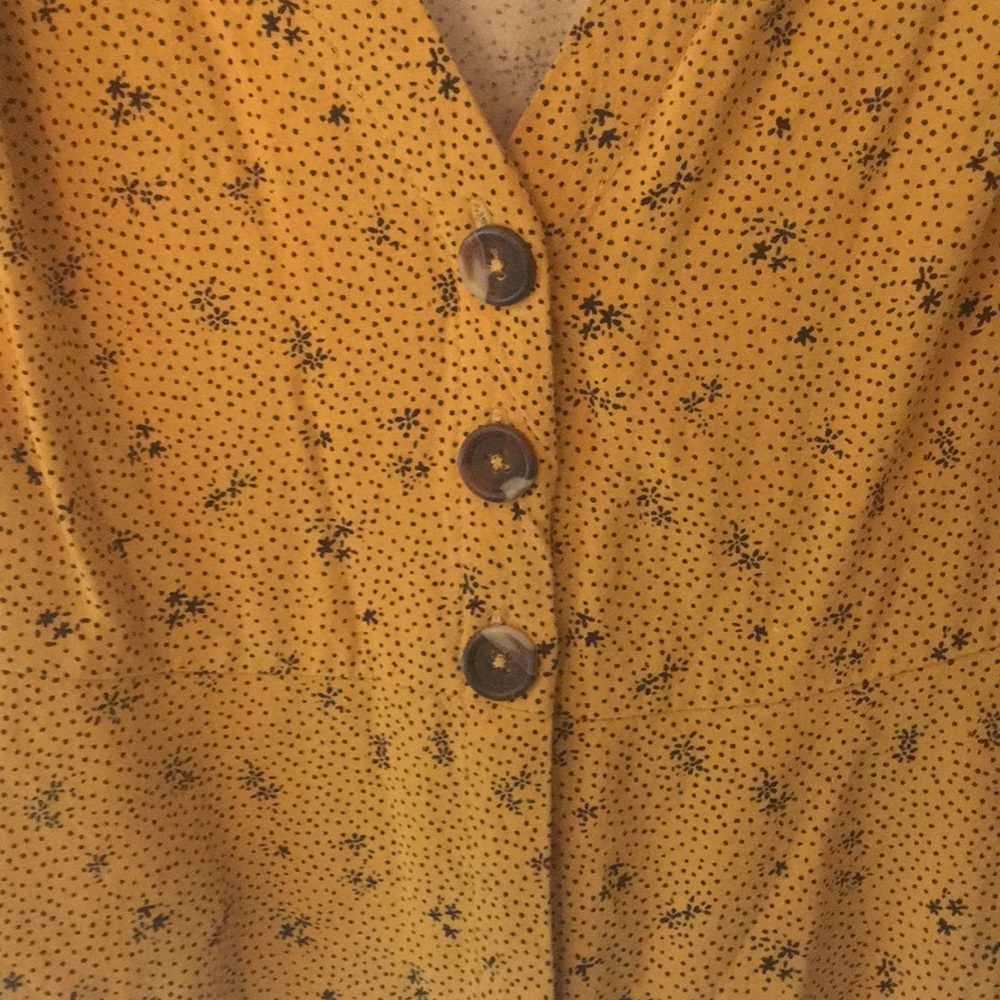 UO Button Front Top - Picture 3 of 3